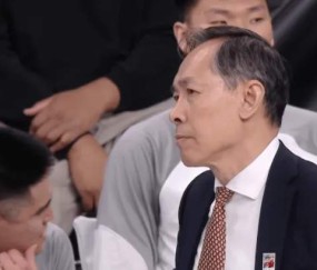 星空体育-只赢江苏4分！许利民用人+战术引众怒，斯佩尔曼受伤后周琦累垮！|北京|陈盈骏|范子铭|篮板|球员_新浪体育_新浪新闻