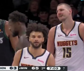 xingkong-戈贝尔篮板后投篮造成约基奇犯规，裁判给到非投篮犯规