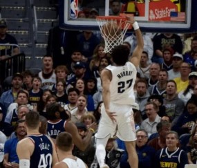 星空娱乐-43分5板7助！为季后赛而生的穆雷 制霸天王山