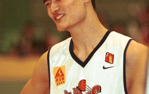 星空娱乐-上海锁定常规赛冠军 上一次是在2001-02赛季&amp;当年姚明率队夺首冠