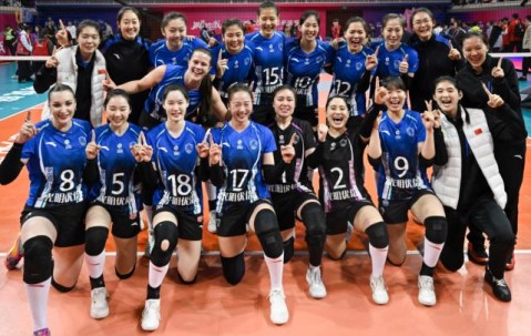 上海女排时隔二十五载再登顶 联赛新人崭露头角