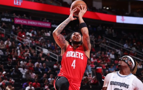 xingkong-组织能力出色，防守能力不俗，可惜火箭后场新星还是很难得到机会