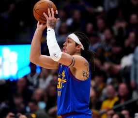 星空娱乐-大比分1-3落后！明日掘金G5生死战 阿隆·戈登因小腿伤势出战成疑