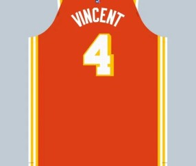 星空体育-交易主体！文森特将身穿老鹰4号球衣，上一位4号是肯纳德