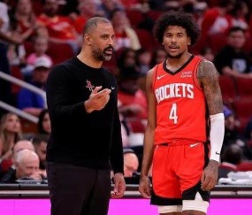 星空体育-疯狂3月失败收场 年轻火箭未来五战决定赛季命运